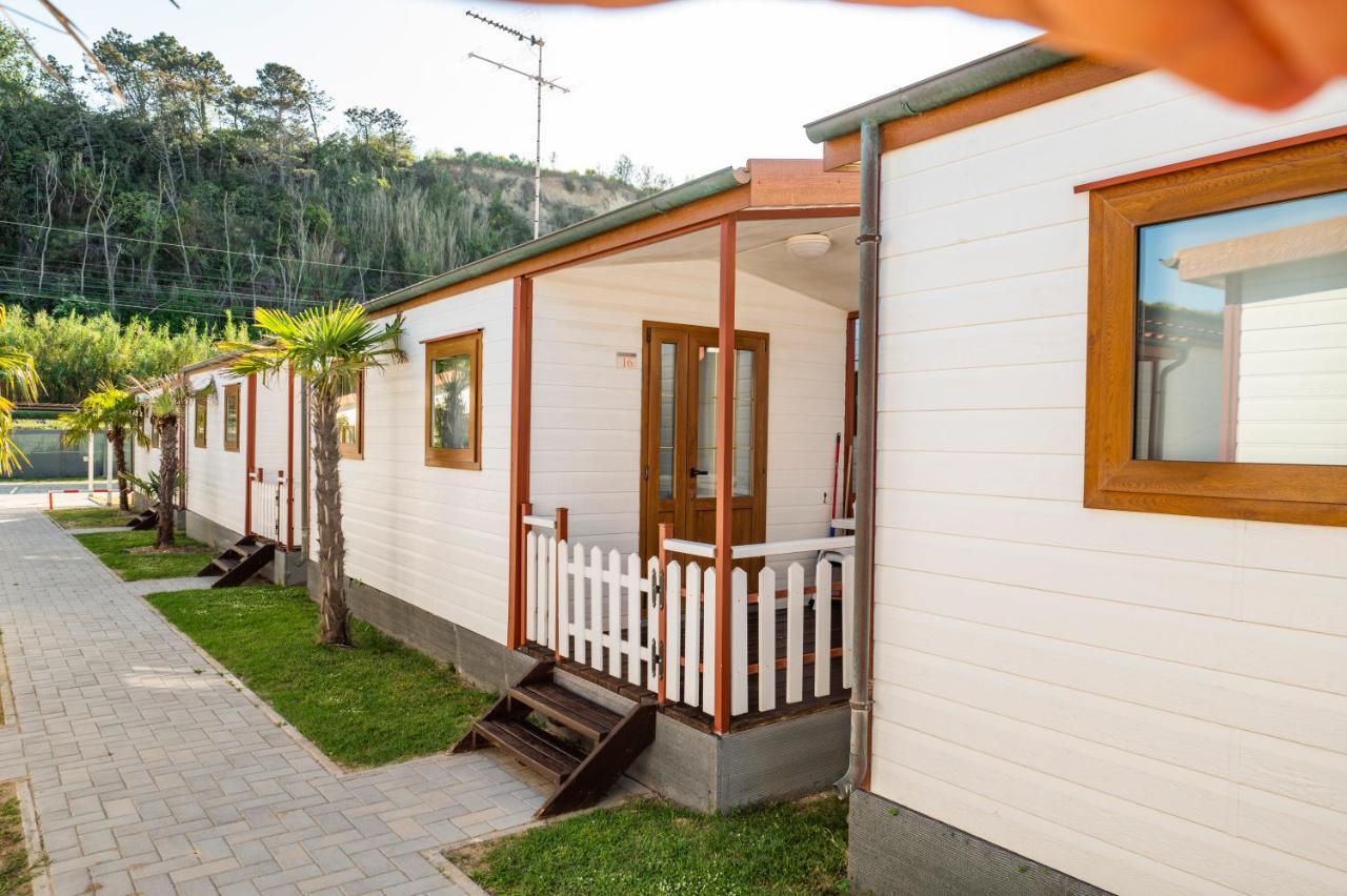 Camping Norina Pesaro Exteriör bild