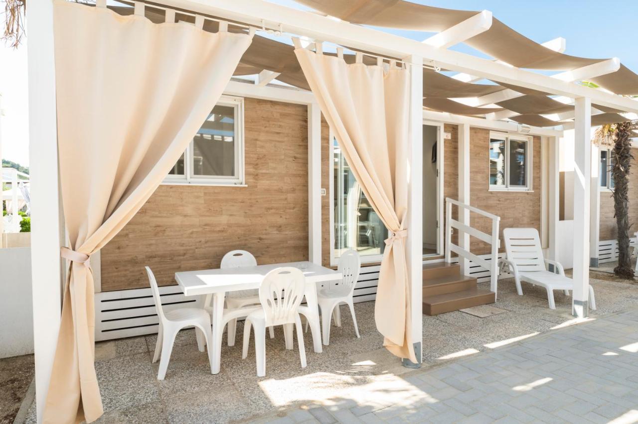 Camping Norina Pesaro Exteriör bild
