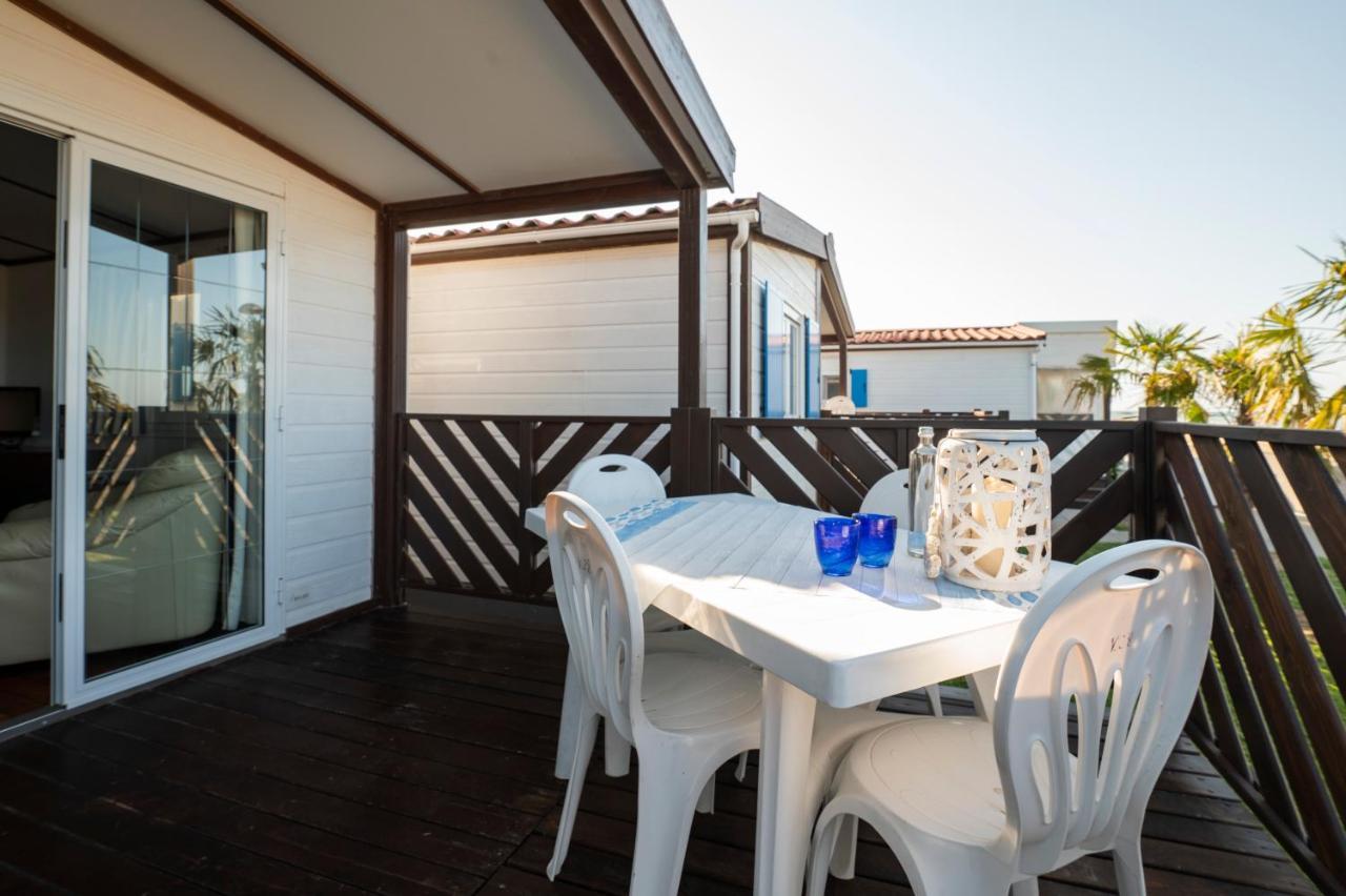 Camping Norina Pesaro Exteriör bild