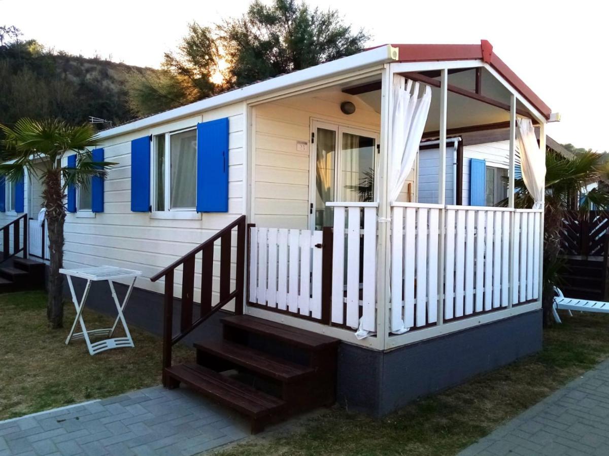 Camping Norina Pesaro Exteriör bild