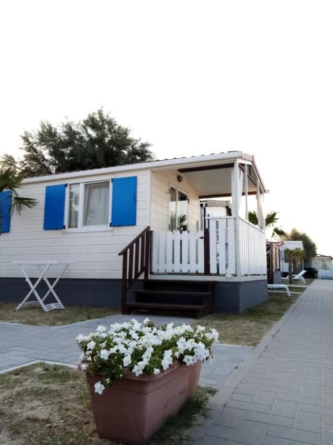 Camping Norina Pesaro Exteriör bild